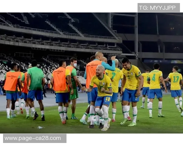 巴西与哥伦比亚激战正酣足球盛宴再掀高潮